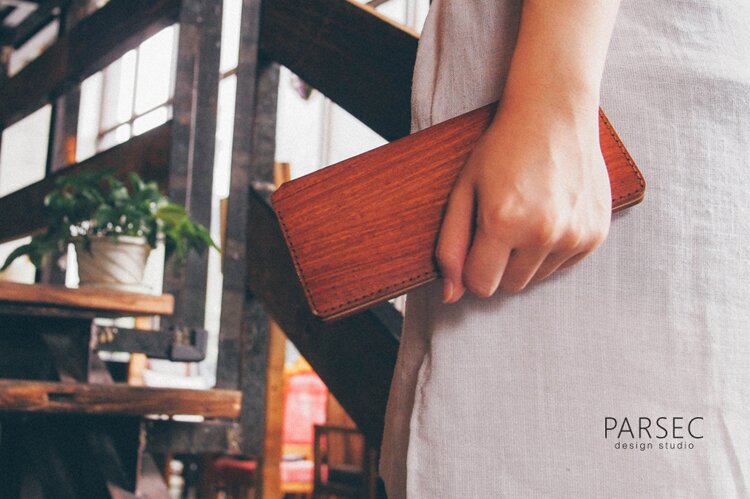 PARSEC：彎出木製皮夾的商機